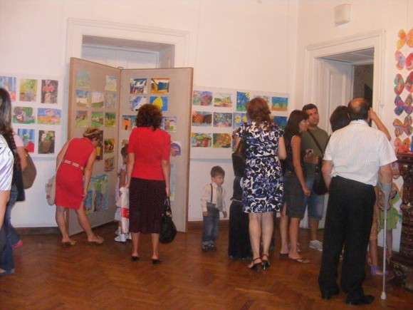 expo vacanta la muzeu