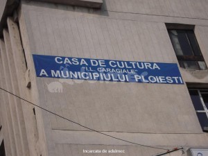 Casa de Cultura IL Caragiale-300x225