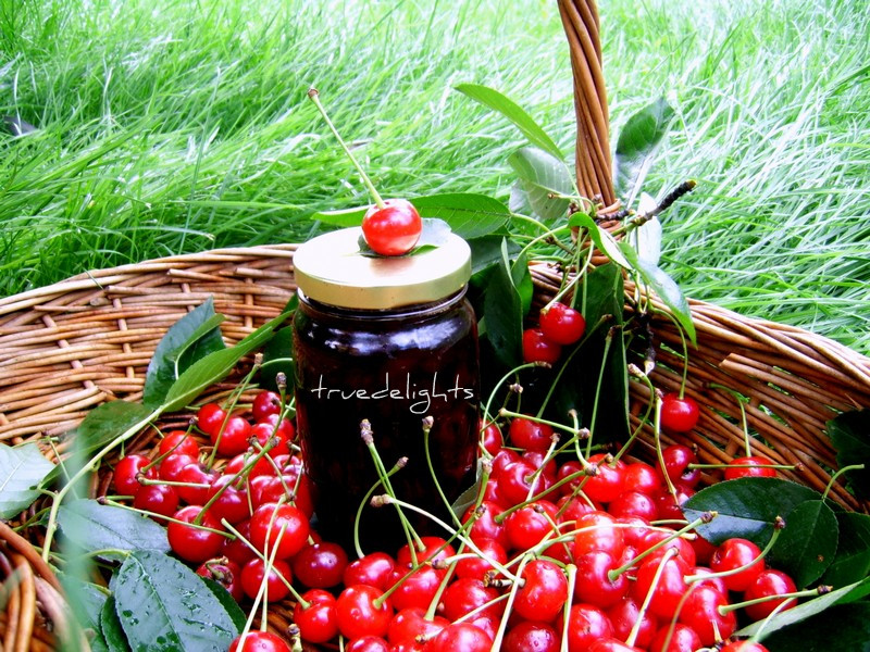 dulceata-de-visine-festival