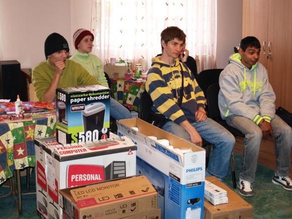 beneficiari centru plopeni
